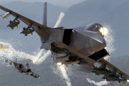 un avion de vanatoare f 35 american a facut o aterizare de urgenta dupa ce a fost avariat de un presupus tir iranian 69bc2d1a66ddd