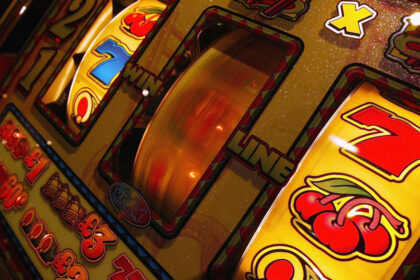 un primar spune ca a primit amenintari pentru ca vrea sa inchida pacanelele sa fie foarte clar nu ma intimidati 69c6b5f1355eb