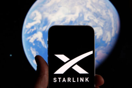 un satelit starlink din reteaua lui elon musk a inregistrat o anomalie pe orbita 69cb8b79cde9d