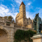 un schelet care ar putea fi cel al celebrului dartagnan a fost descoperit intr o biserica din maastricht 69c95ff98ed0e