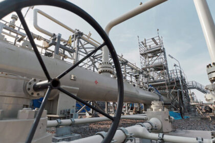 unul dintre oamenii de incredere ai lui putin spune ca europa si marea britanie vor implora rusia sa le dea resurse energetice 69c6aeca1f065