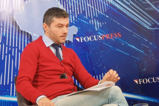 urmeaza concedieri la primaria ovidiu ce spune primarul 69c4839040e6a