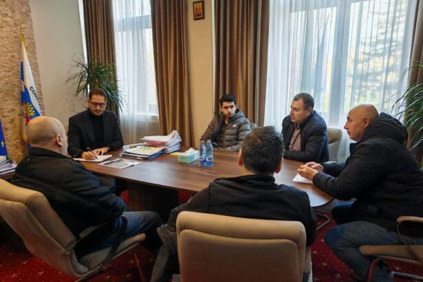 viceprimarul rasauteanu invitatie pentru constanteni la audiente va incurajez sa veniti sa discutam deschis si sa gasim solutii impreuna 69bac572d2bbc