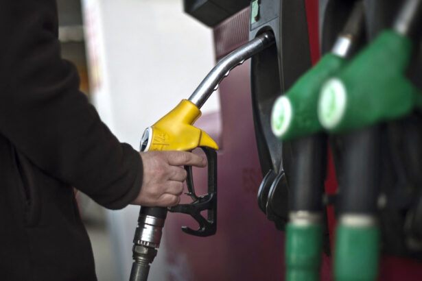 video consilierul guvernatorului bnr despre scumpirea carburantilor reducerea accizelor este posibila dar limitata nu avem spatiu fiscal 69ca4480bf77a