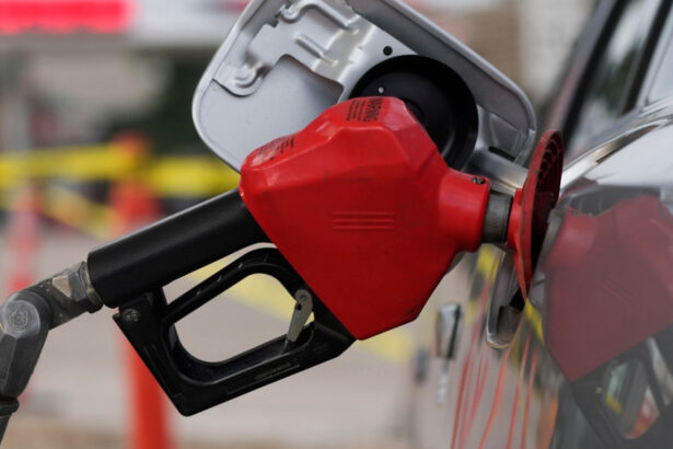 video cristian paun despre scumpirea carburantilor plafonarea adaosului este praf in ochi problema reala este lipsa de carburant 69c558becd1d7