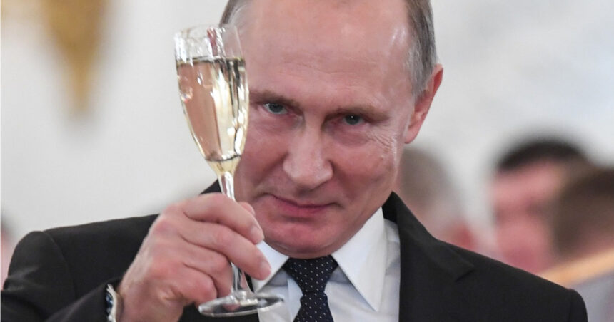 video economia rusa a intrat in zona mortii cum incearca putin sa convinga oligargii rusi sa verse miliarde in razboiul din ucraina 69c6338334c22