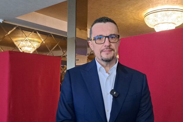 video eduard martin nu spune nu variantei ca el sa fie candidatul la primaria constanta 69bead8083720