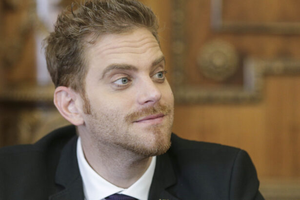 video ilan laufer si gemenii sai de 5 ani au fost loviti de o masina cand traversau strada pe trotineta in bucuresti 69b9284aabcaa