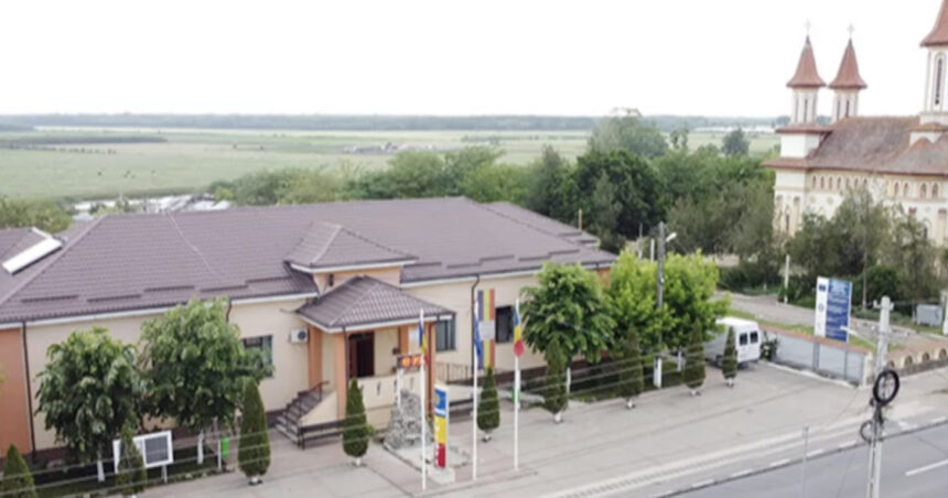 video jaf la primaria ivesti din judetul galati 100 000 de lei bani din taxe si impozite au fost furati 69c4f75d7a226