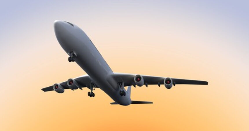 video momentul in care unul dintre motoarele unui avion explodeaza imediat dupa decolare imagini filmate de pasageri 69cb7d090e1e7