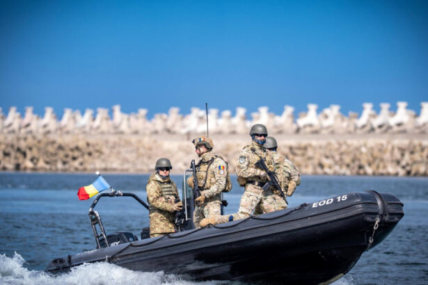 video nato simuleaza in romania respingerea unui atac rusesc exercitiu de amploare in marea neagra 69c249c61c8d4