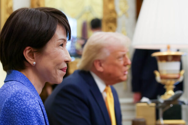 video reactii dure la tokyo dupa gluma lui donald trump despre pearl harbor tratata ca o idioata pentru ca este femeie 69bd4a5d930cb