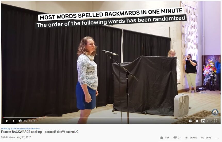 video record mondial a reusit sa rosteasca invers 56 de cuvinte intr un minut 69c80644be194