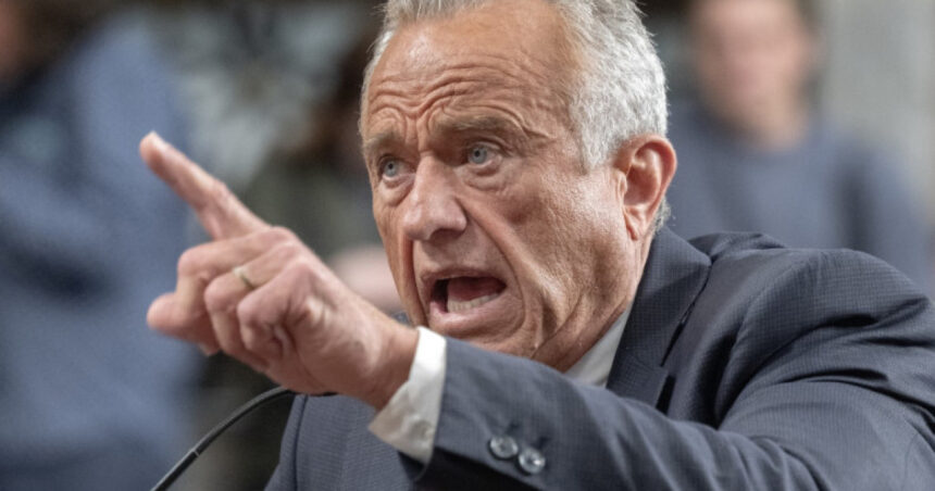 video un judecator federal blocheaza noul calendar de vaccinare pentru copii propus de robert f kennedy jr 69b91a198ed10