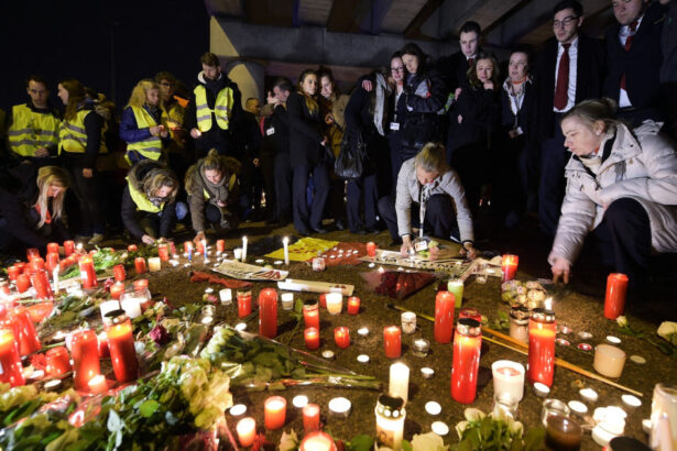 zece ani de la atentatele teroriste jihadiste de la bruxelles 32 de oameni au murit atunci iar peste 300 au fost raniti 69bfc2ad5414a