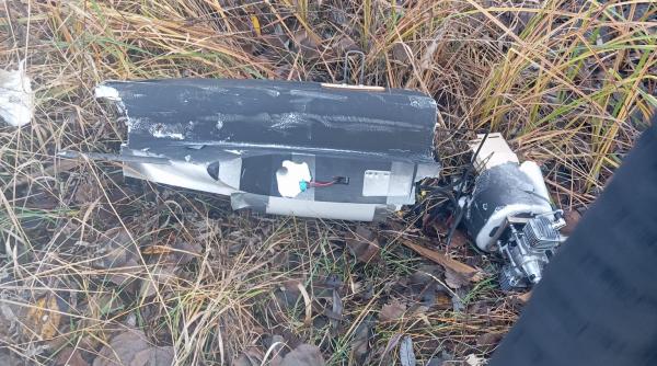 alerta la tulcea o alta drona a fost descoperita langa o ferma din vacareni 69ecc4082b82c