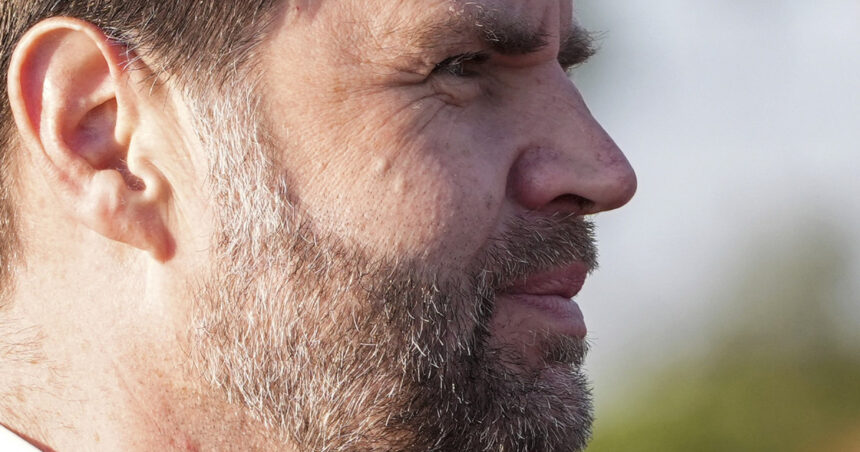 analiza de ce l a trimis donald trump pe jd vance sa negocieze cu iranul dupa ce a ignorat avertismentul vicepresedintelui privind teheranul 69dbb17a0341e