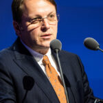 ancheta de spionaj impotriva comisarului ue maghiar oliver varhelyi aproape finalizata a anuntat bruxellesul 69de89312cb78