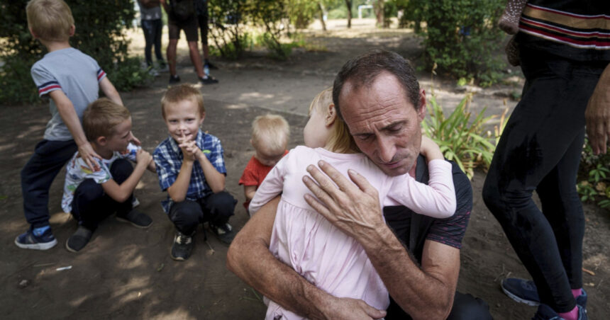 aproape 700 de copii ucraineni au fost ucisi mii au fost raniti de la inceputul razboiului circa 20 000 au fost dusi ilegal in rusia 69e284b78789c