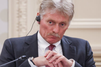 ar fi trebuit sa ia decizia asta ieri kremlinul il someaza pe zelenski sa renunte imediat la donabas 69cd14d7526eb