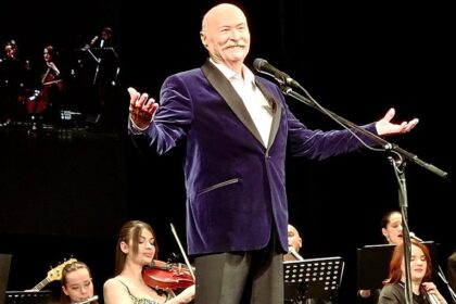 artistul tudor gheorghe a ajuns la spital dupa ce a cazut in baia camerei unui hotel din iasi 69eb2b3819a52