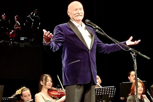 artistul tudor gheorghe a ajuns la spital dupa ce a cazut in baia camerei unui hotel din iasi 69eb2b3819a52