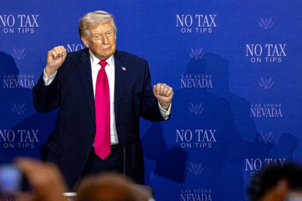 au trecut doar doua luni trump numeste razboiul mica noastra diversiune cu minunata tara iran 69e1ce31272f5