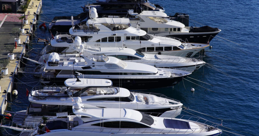 averile cresc intr un ritm accelerat numarul miliardarilor ar putea ajunge la aproape 4 000 pana in 2031 69e9c1cf9d23f