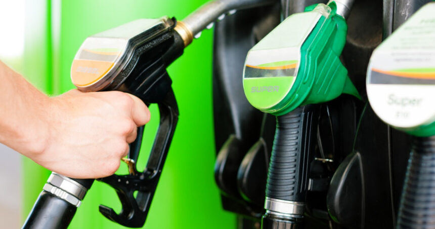 avertisment pe piata carburantilor motorina s ar putea scumpi iar unele statii ar putea ramane temporar fara stocuri 69f1c3a560b79