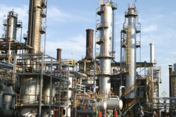 avertismentul sindicalistilor o taxare suplimentara pentru segmentul de explorare si productie va lovi in motorul industriei petrolier 69ce40e2ef29b