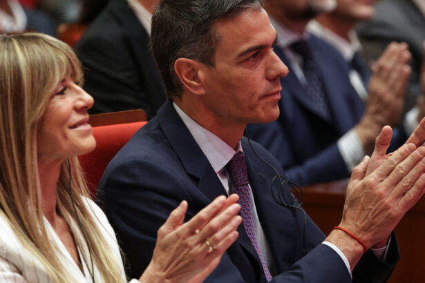 begona gomez sotia premierului spaniol pedro sanchez pusa sub acuzare pentru coruptie cuplul se afla acum in vizita in china 69dd5af77cbe1