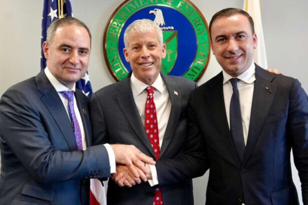 bogdan ivan dupa intalnirea cu omologul sau american romania a obtinut 500 milioane de dolari pentru infrastructura de gaze naturale 69e21a3e42d1d