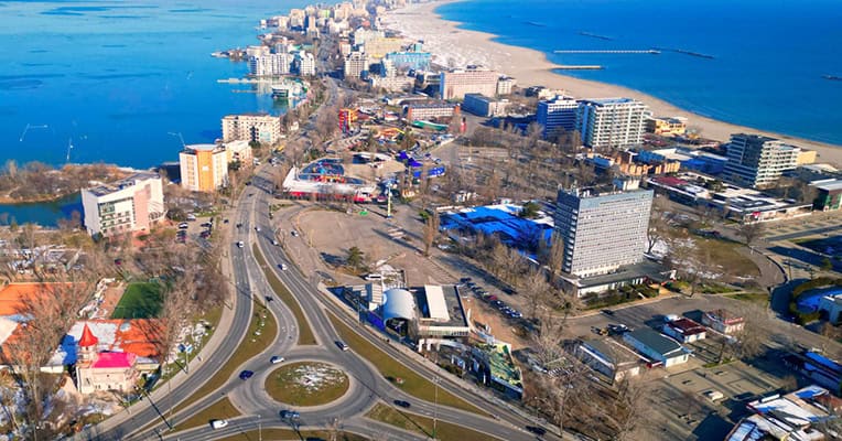 bucati de drona descoperite pe plaja in statiunea mamaia 69eb43da18f0a