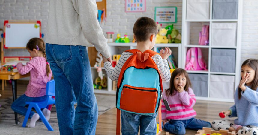 calendarul inscrierilor la gradinita si cresa pentru anul scolar 2026 2027 aprobat de ministerul educatiei cand incepe prima etapa 69e7299952e73