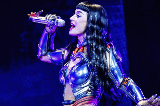 cantareata katy perry acuzata de agresiune sexuala politia investigheaza fapte din urma cu 16 ani cine este presupusa victima 69dfd73b70562