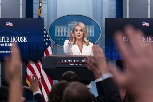 casa alba anunta negocieri cu iranul in pakistan cine va face parte din delegatia sua 69d6aac266f15