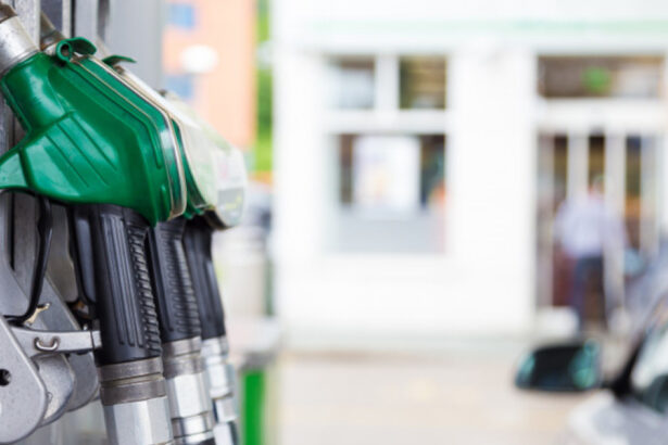 cat costa benzina si motorina in marile retele pretul petrolului scade pe fondul semnalelor privind reluarea dialogului sua iran 69df6e46513b0