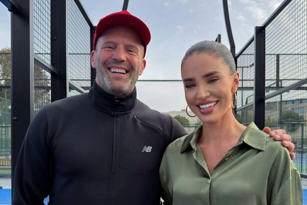 cat costa o noapte de cazare in hotelul unde adelina pestritu s a intalnit cu jason statham a fost o placere 69e1df789d100