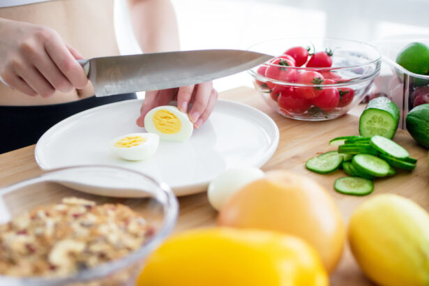 ce faci cu mancarea ramasa de la masa de paste bucatarii explica cum transformi rapid ouale si friptura de miel in retete noi 69e31c40a91aa