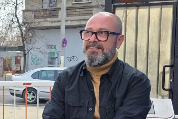 ce fel de tata este jurnalistul ovidiu oanta nu sunt mandru de chestia asta ce i a facut un barbat cand mergea spre sediul pro tv 69d0a328b320c