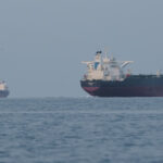 ce inseamna de fapt razgandirile iranului privind deschiderea inchiderea stramtorii ormuz ele reflecta o lupta mai profunda 69e3a17d75f7e