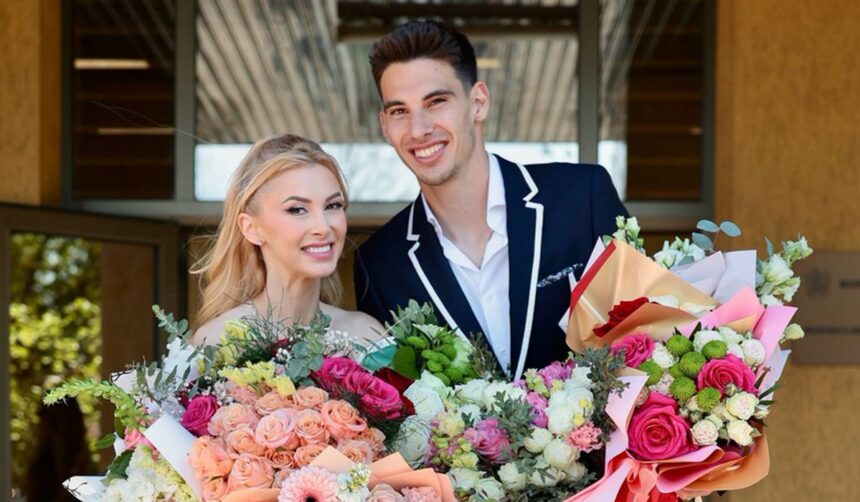 ce le a scris andreea balan vedetelor din romania dupa ce s a casatorit cu victor cornea abia astept 69eb4786599f7