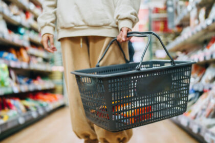 ce program au magazinele in minivacanta de 1 mai 2026 pana la ce ora raman deschise supermarketurile de ziua muncii 69f2d595aa830