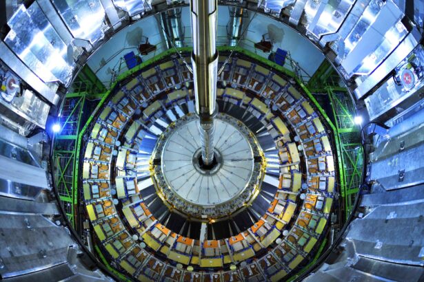 cel mai puternic accelerator de particule din lume a dezvaluit materia primordiala de dupa dupa big bang 69d9fa98600c9