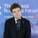 centrala de la cernavoda in atentia sua nicusor dan despre reperele in energie traim intr o lume in care conteaza marimea e mai usor sa cumperi petrol decat motorina v 69f1ddff3d44f