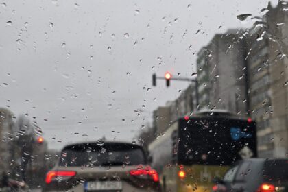 cod galben de vreme rea in aproape toata tara in dobrogea vor fi precipitatii sub forma de ploaie lapovita si ninsoare 69d6377b008c6