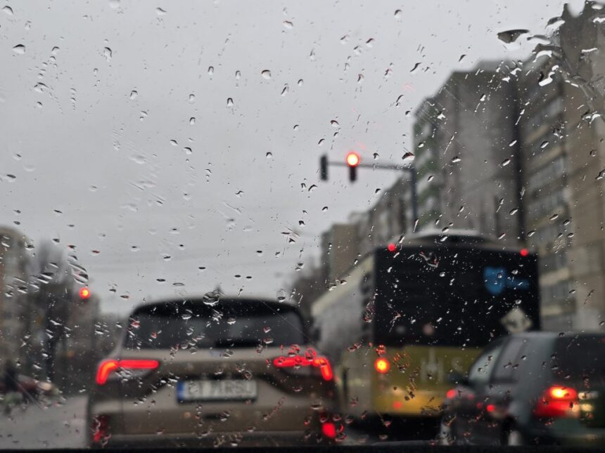 cod galben de vreme rea in aproape toata tara in dobrogea vor fi precipitatii sub forma de ploaie lapovita si ninsoare 69d6377b008c6