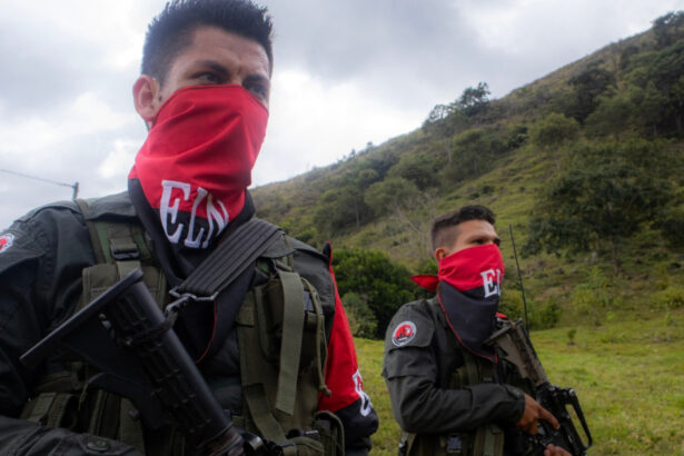 conflictul pe care trump risca sa il transforme intr un mic vietnam o lupta aproape imposibil de castigat la granita venezuelei 69eee0f61ba1b