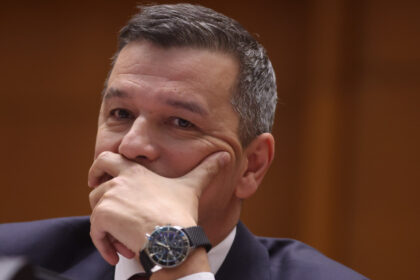 consilier bnr cu greu ar fi putut gasi psd un moment mai nenorocit pentru a risca un haos de proportii in romania 69eb17b0cb33f