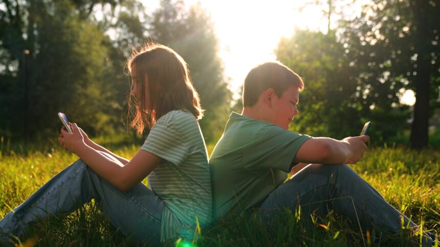 copiii si ecranele cat este prea mult si ce pot face parintii 69d34de9c16b9